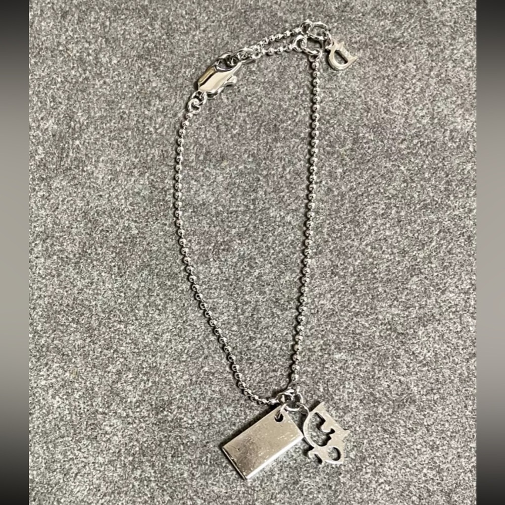 CHRISTIAN DIOR Bracelet Oblique Domino Logo Double Charm Silver Pink + Pouch Bag - Picture 5 of 8